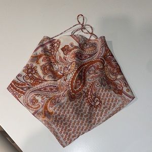 Cowl neck + tie in the back going out top